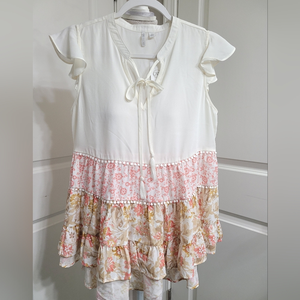 Floral Tiered New Women's Top - Picture 8 of 8